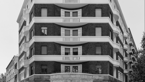 Edificio per abitazioni • via Pagliano 33 • Giuseppe Martinenghi, 1934 • fotografia © 2023 Sosthen Hennekam